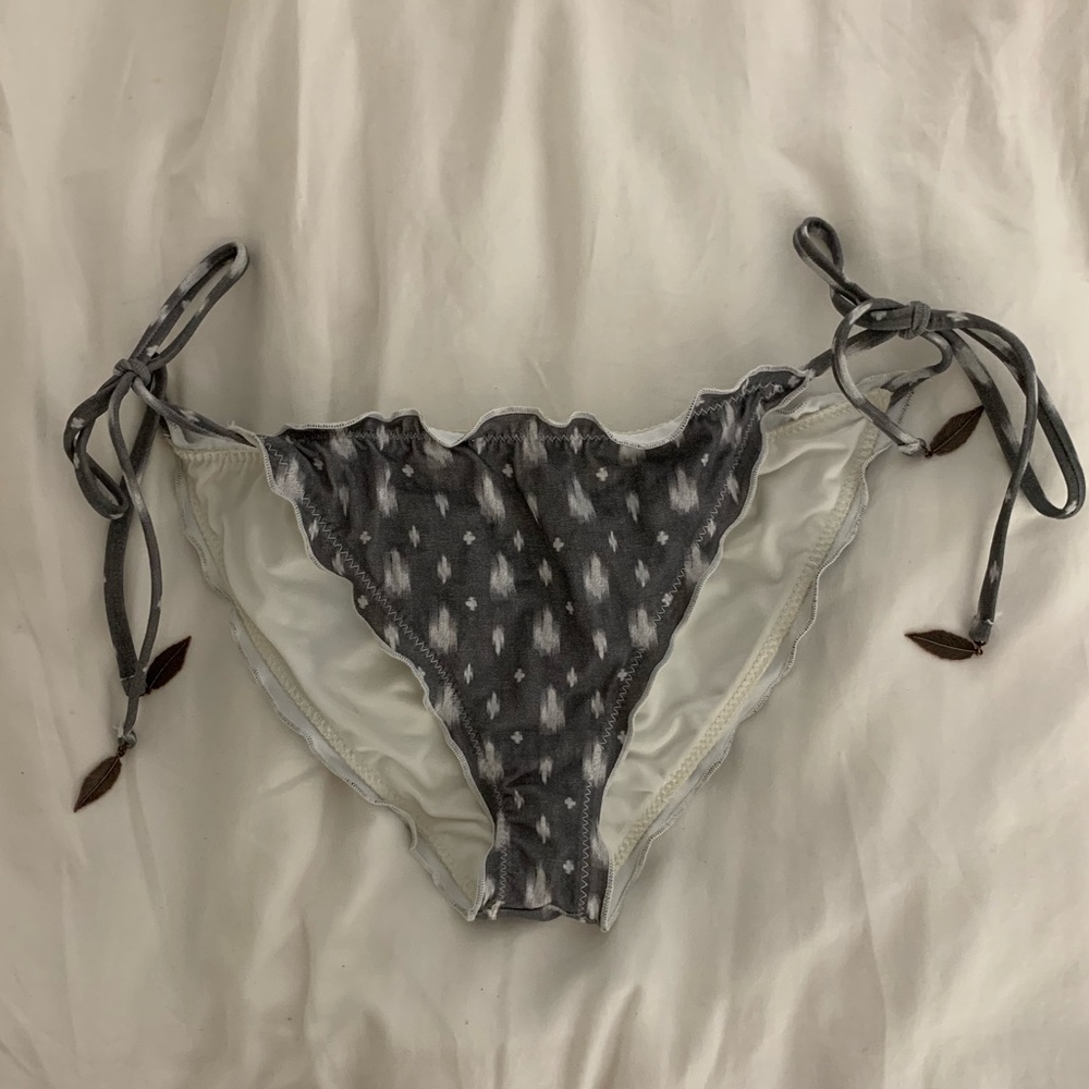 Eberjey grey ruffle bikini bottoms